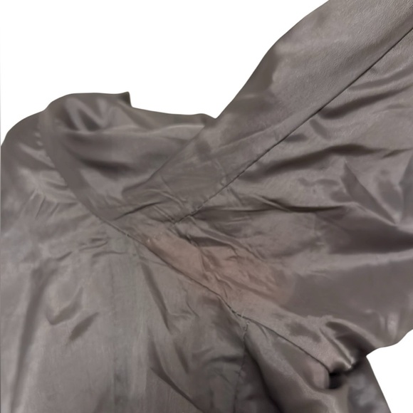 BASLER Germany size 6 metallic silver colour - Picture 16 of 16